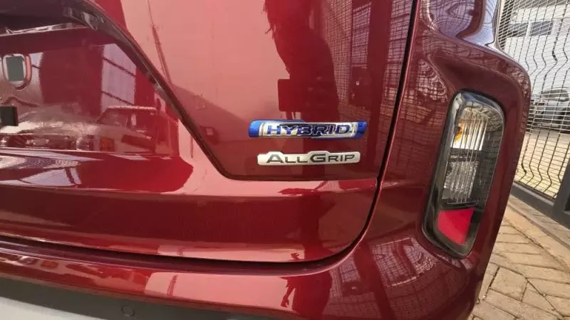 SUZUKI Grand Vitara   - 2025
