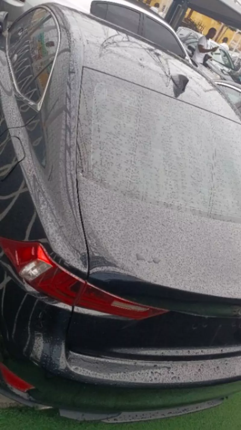 Lexus IS   - 2014