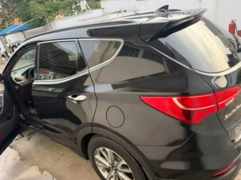 Hyundai Santa Fe Sport   - 2015