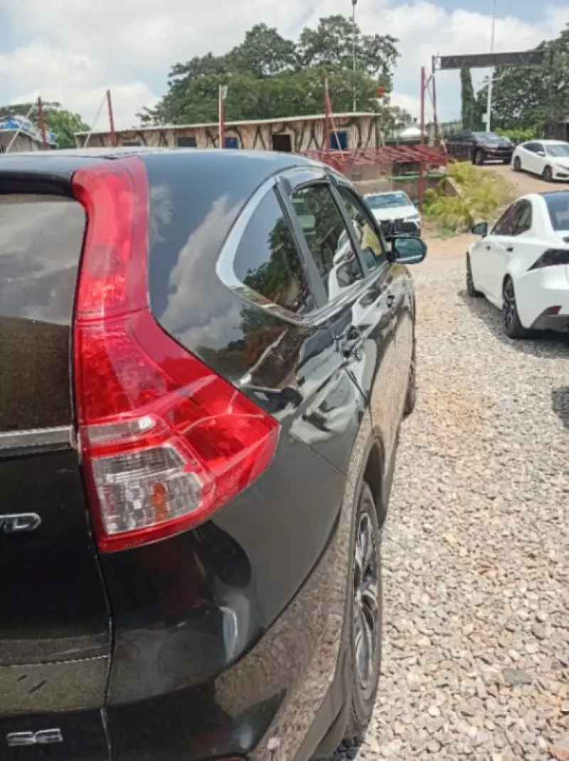 Honda CR-V   - 2015