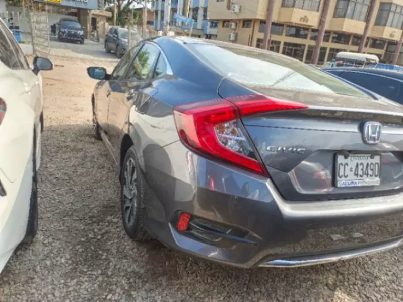 Honda Civic   - 2020