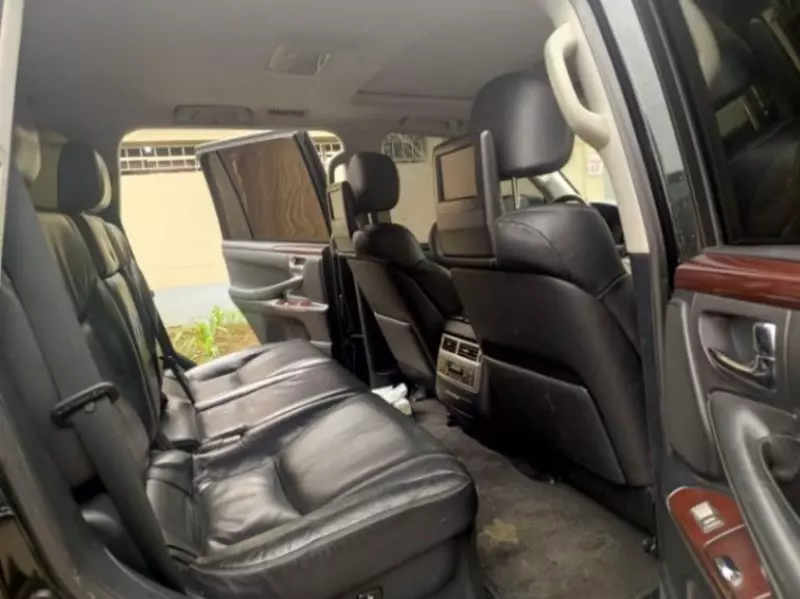 Lexus LX 570   - 2014