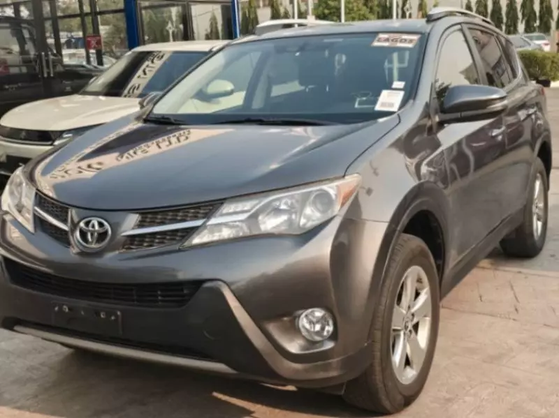 Toyota RAV4   - 2015