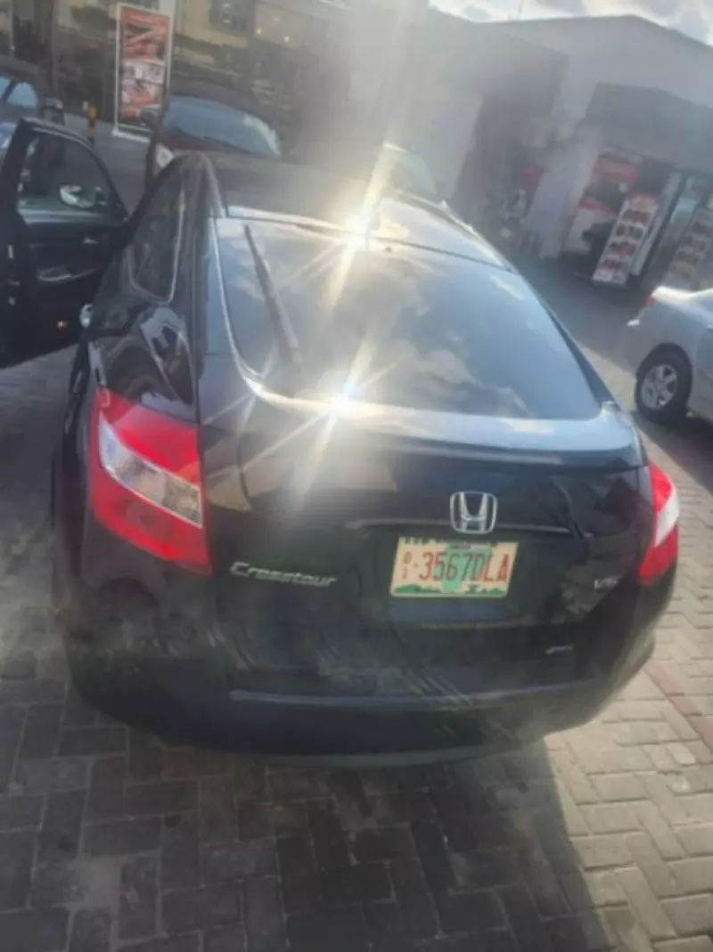 Honda Crosstour   - 2012