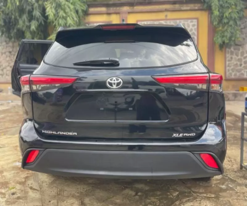 TOYOTA Highlander - 2020