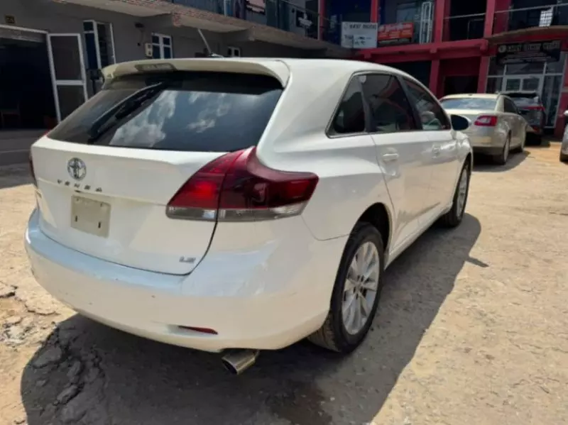 TOYOTA Venza - 2013