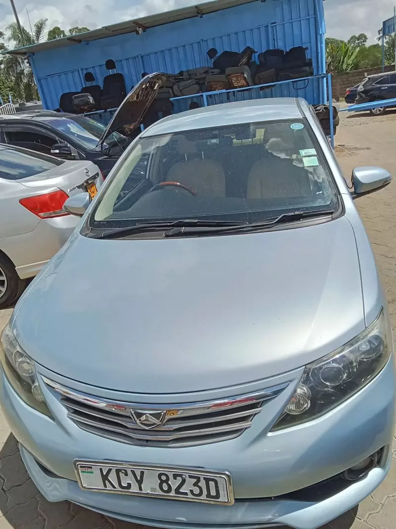 Toyota Allion    - 2014