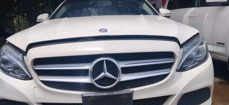 Mercedes-Benz C-class   - 2016