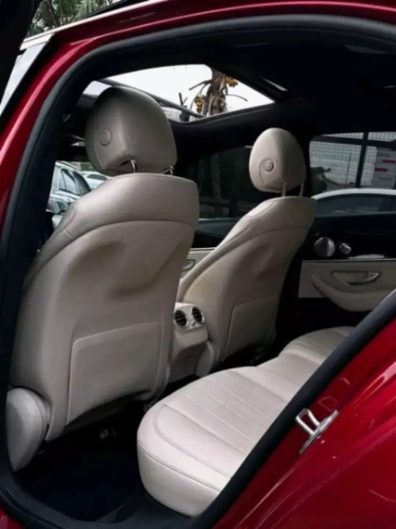 Mercedes-Benz E 300   - 2017
