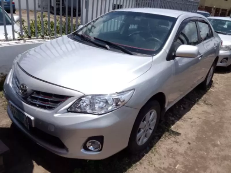 TOYOTA Corolla   - 2010
