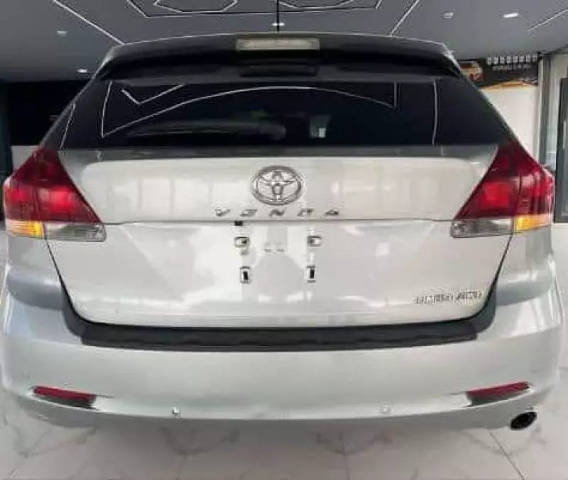 TOYOTA Venza   - 2016