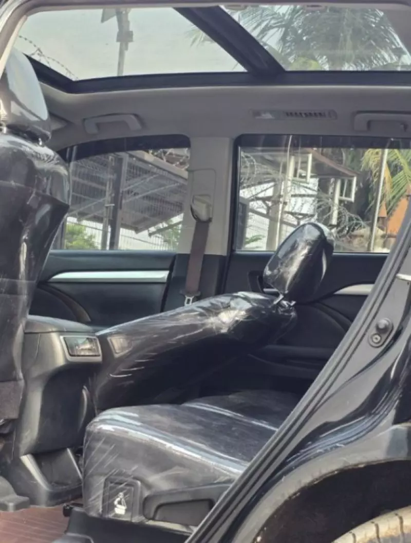 Toyota Highlander   - 2015