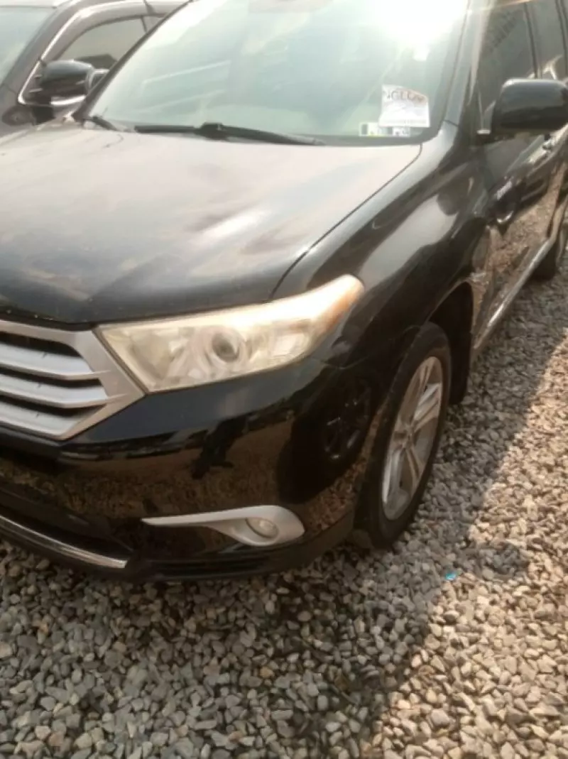 Toyota Highlander - 2012