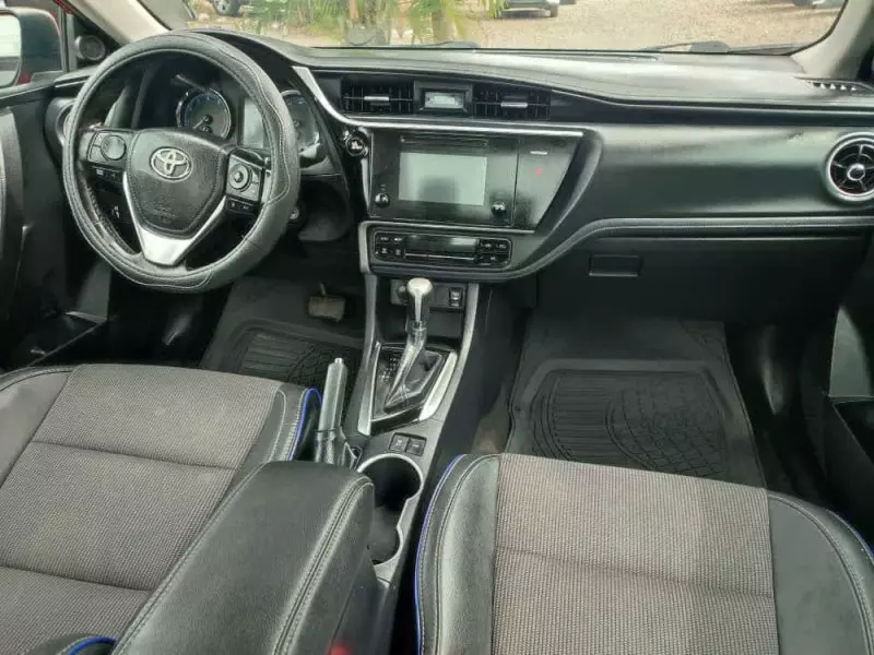 Toyota Corolla   - 2017