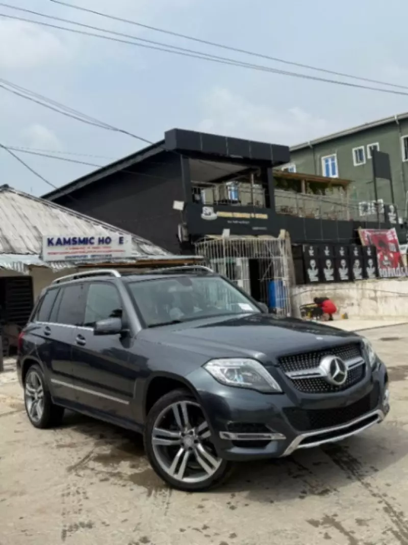 Mercedes-Benz GLK 350   - 2014