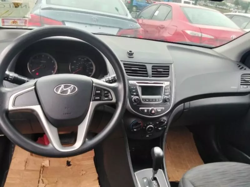 Hyundai Accent   - 2015