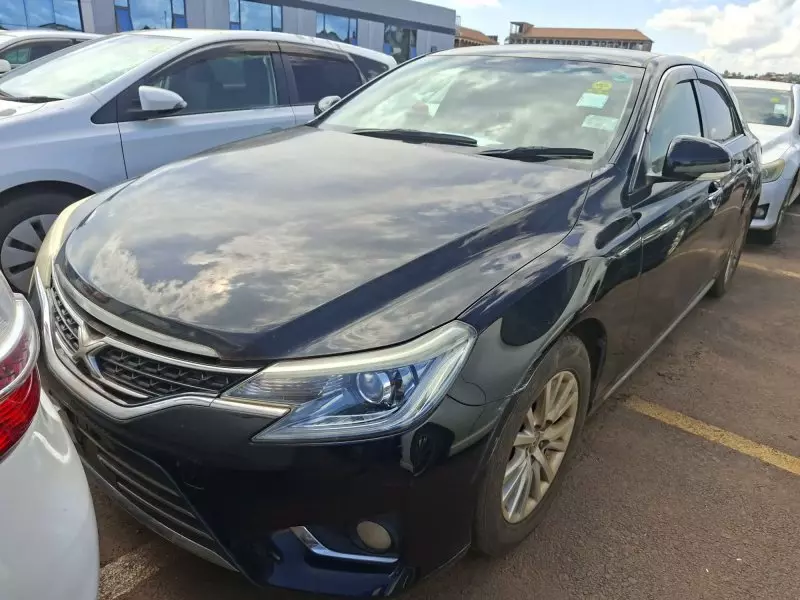 Toyota Mark X   - 2013