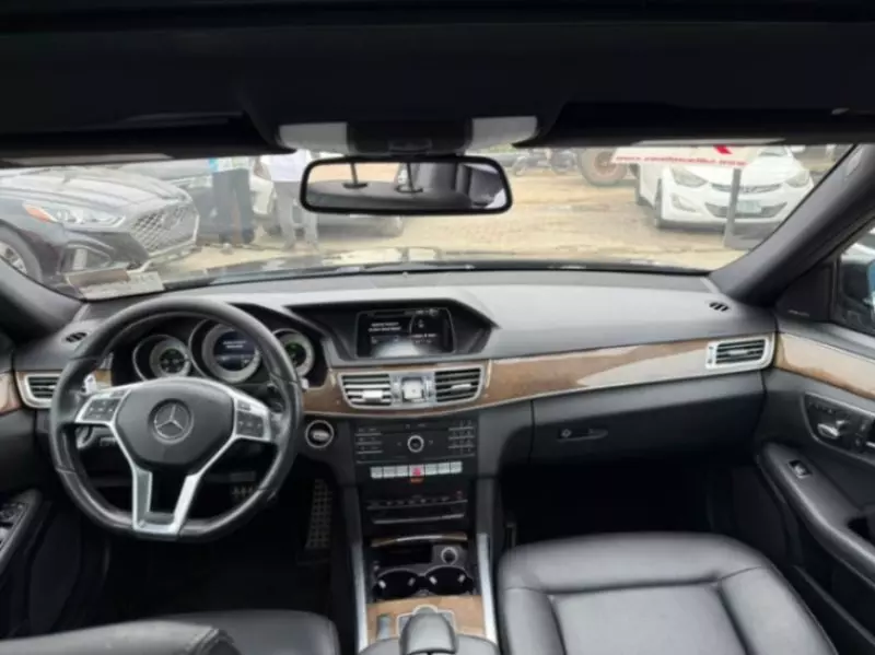 Mercedes-Benz E350   - 2016