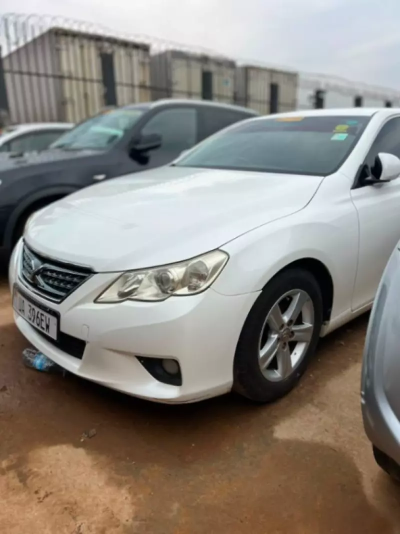 TOYOTA Mark X   - 2012