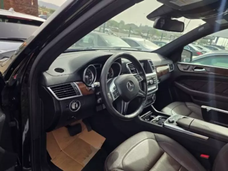 Mercedes-Benz GL-Class   - 2015