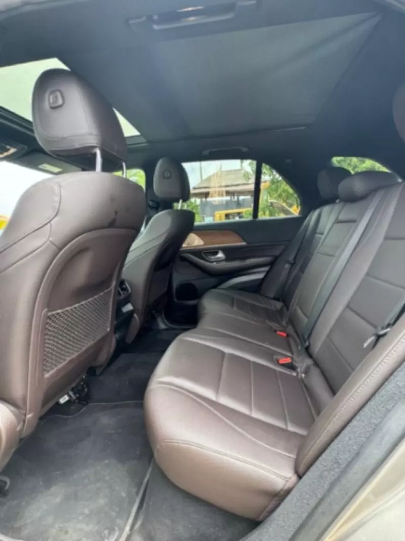 Mercedes-Benz GLE-Class   - 2021