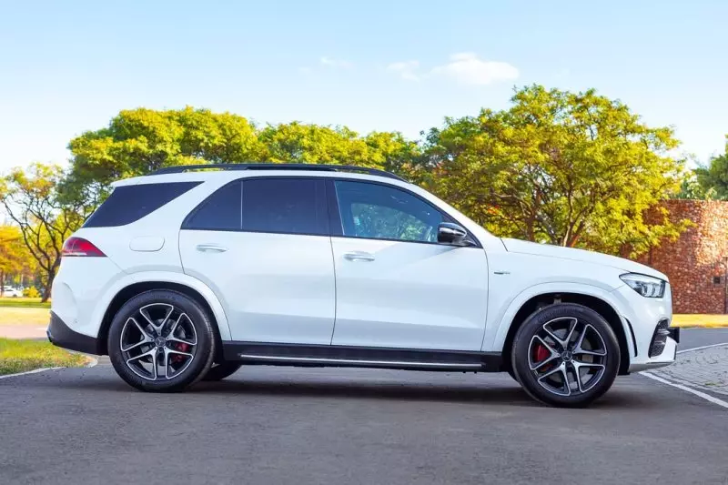 Mercedes-Benz GLE 53 AMG   - 2021