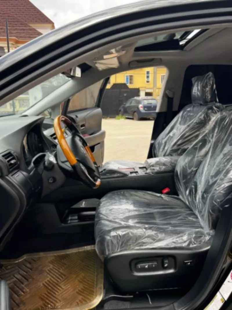 Lexus RX - 2010