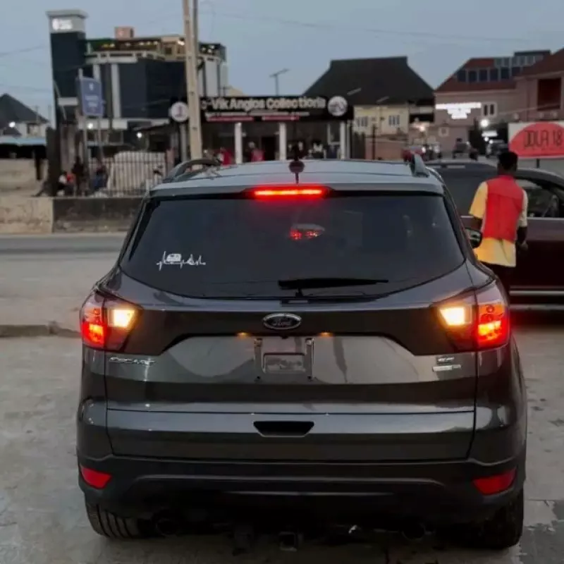 Ford Escape   - 2018