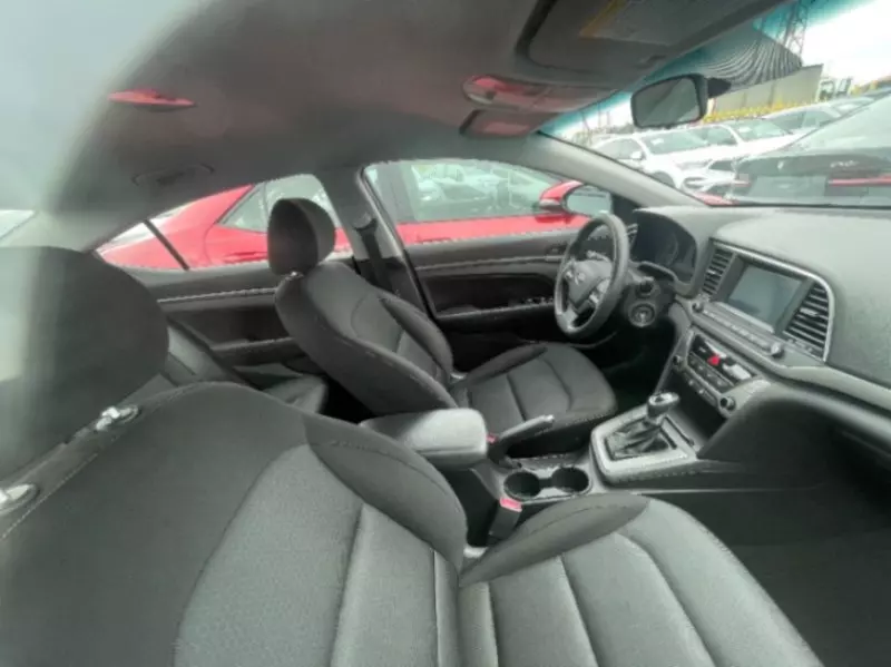 Hyundai Elantra   - 2018