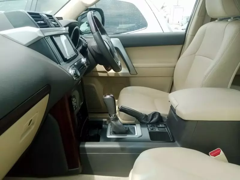 Toyota Landcruiser Prado   - 2015