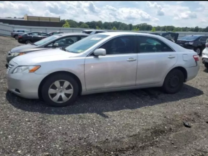 TOYOTA Camry - 2009