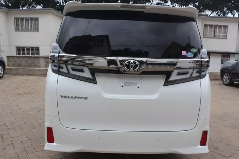 TOYOTA Vellfire    - 2019