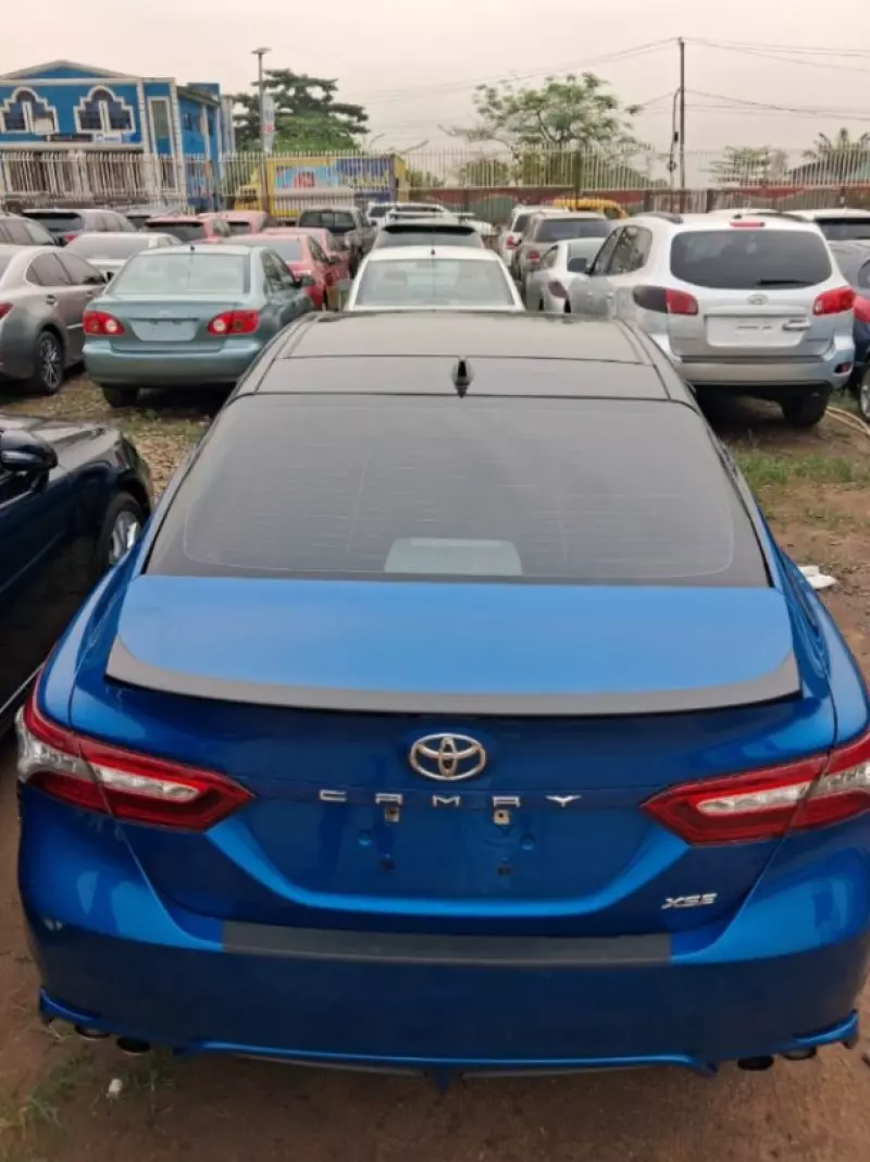 TOYOTA Camry   - 2019