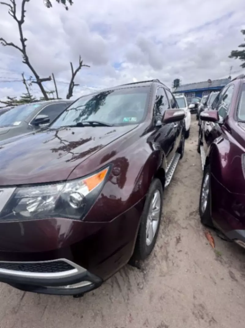 Acura MDX   - 2010