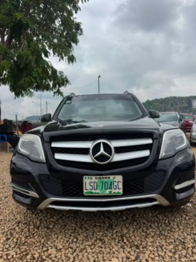 Mercedes-Benz GLK 350   - 2013