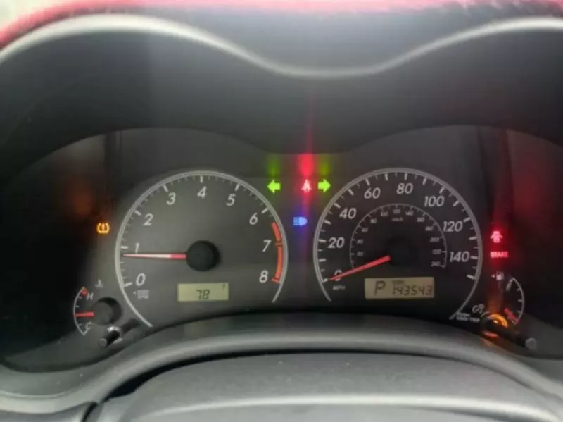 TOYOTA Corolla   - 2012