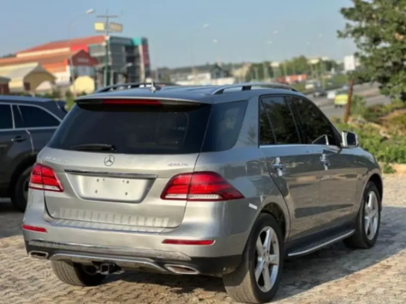 Mercedes-Benz GLE 350   - 2016