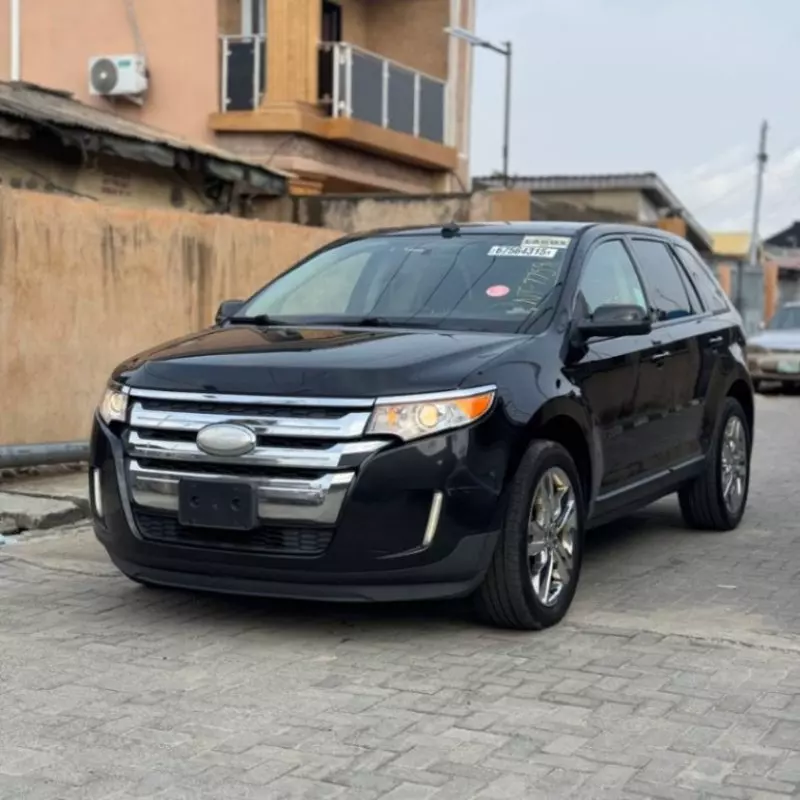Ford Edge   - 2012