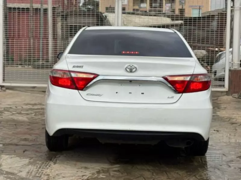 TOYOTA Camry   - 2015