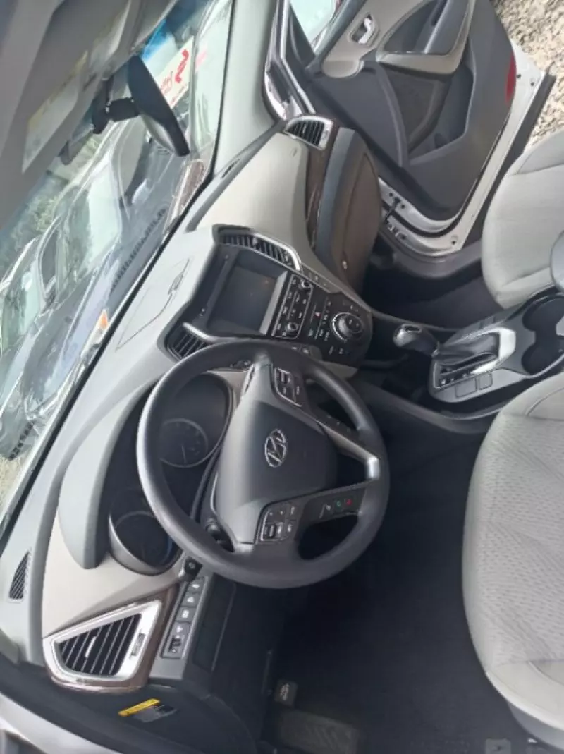 Hyundai Santa Fe Sport   - 2017