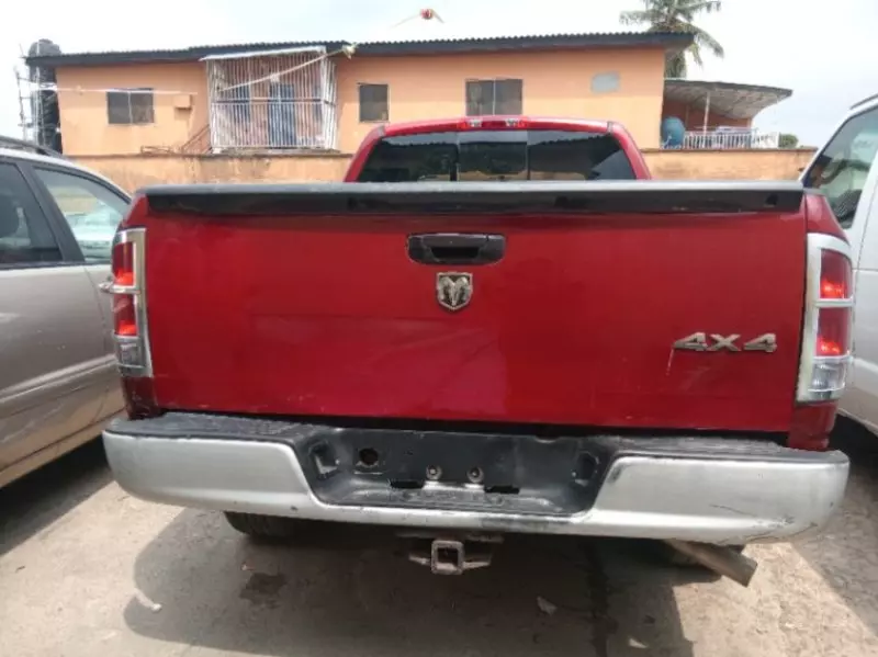 Dodge RAM 1500   - 2006