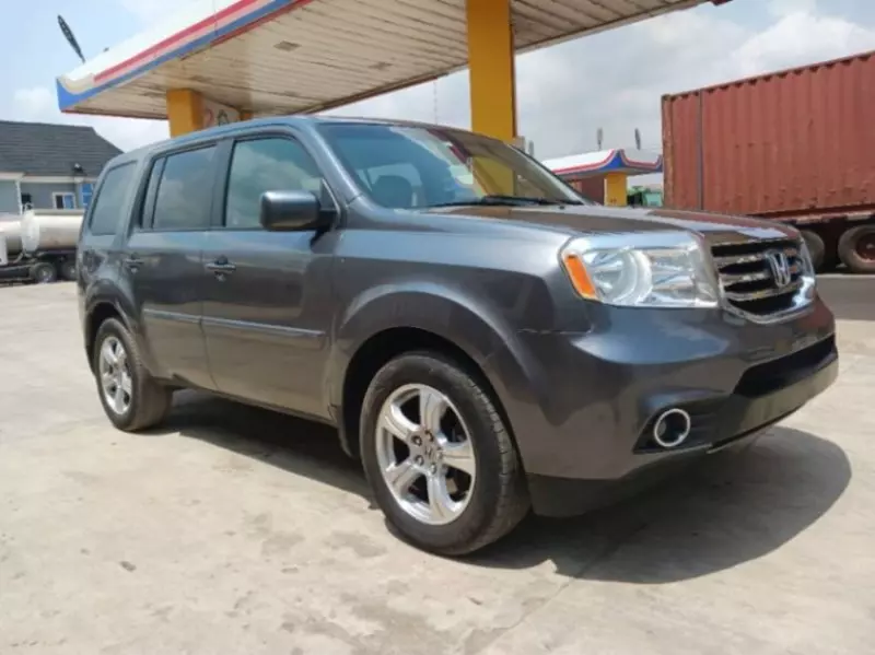 Honda Pilot - 2012