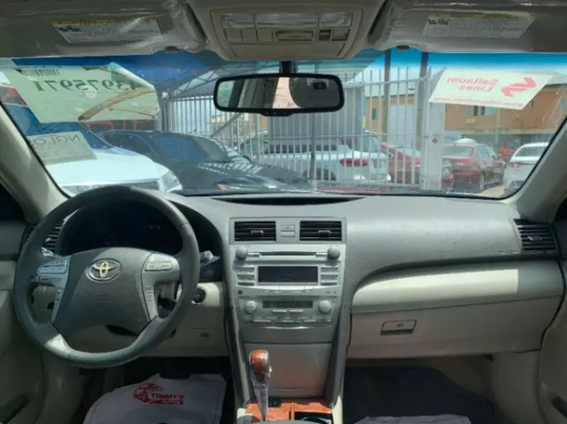 TOYOTA Camry   - 2011