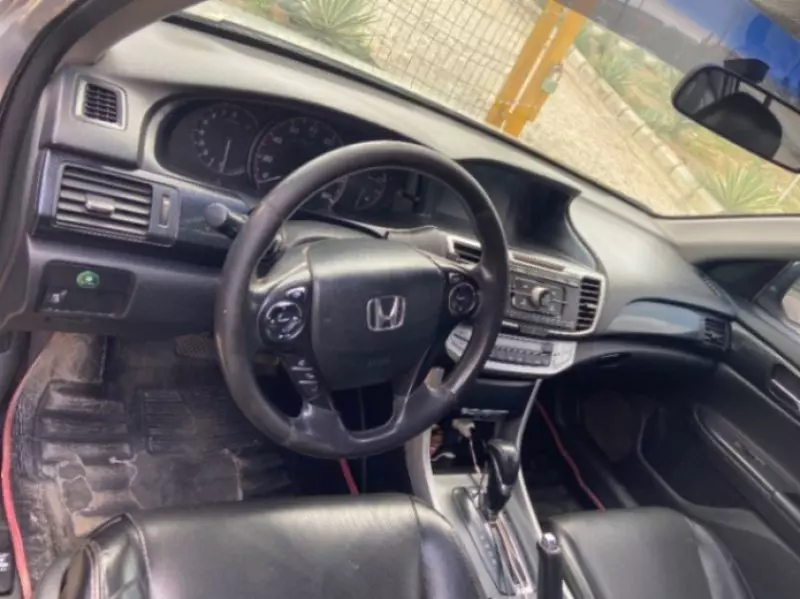 Honda Accord   - 2013