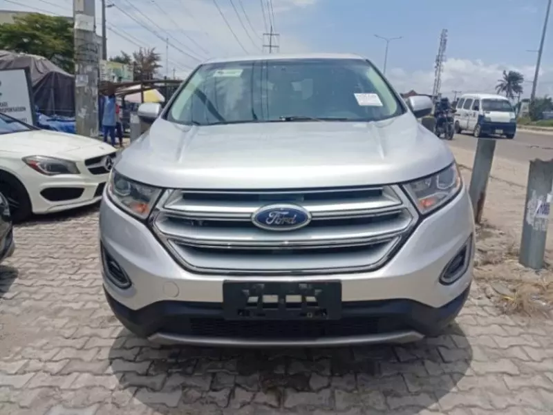 Ford Edge   - 2016