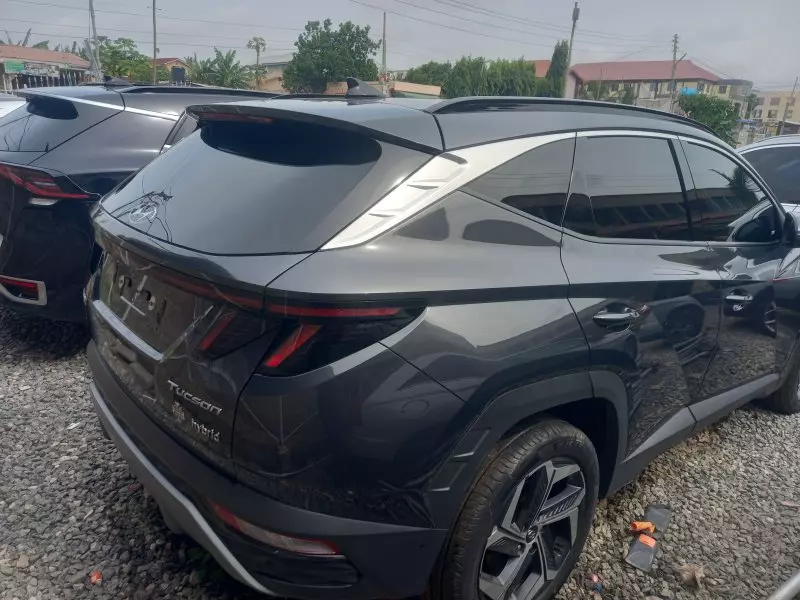 Hyundai Tucson   - 2021