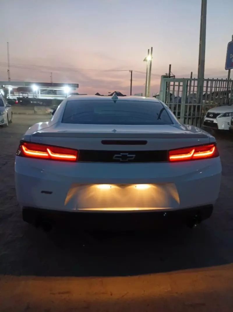 Chevrolet Camaro   - 2018