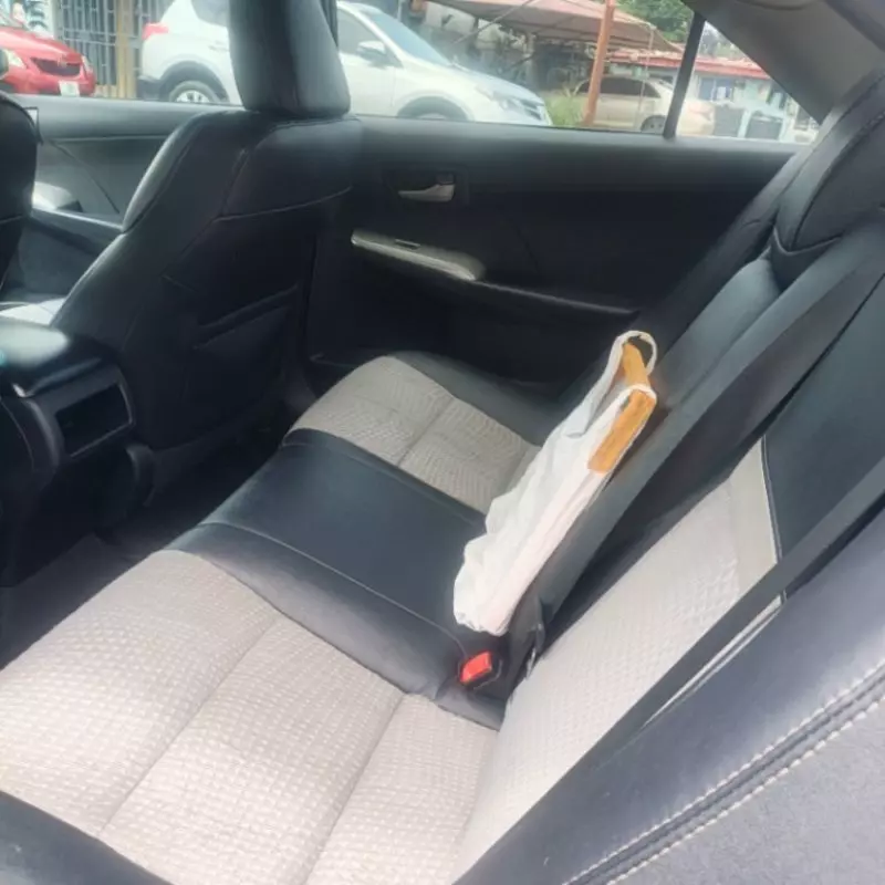 Toyota Camry - 2013