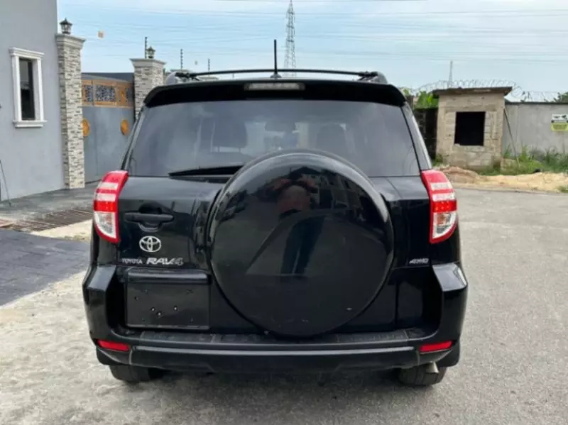 TOYOTA RAV 4 - 2009