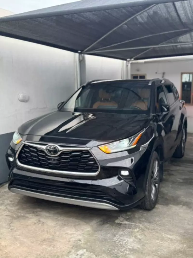 TOYOTA Highlander - 2020